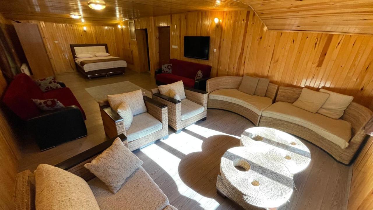 Ozkan Otel 우준괼 외부 사진