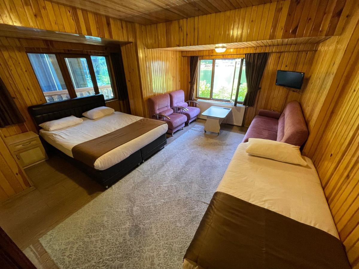 Ozkan Otel 우준괼 외부 사진