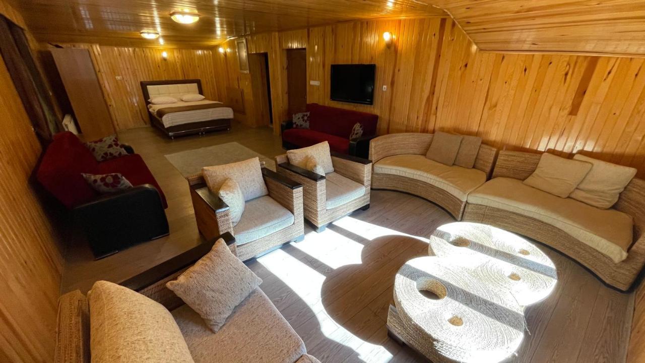 Ozkan Otel 우준괼 외부 사진
