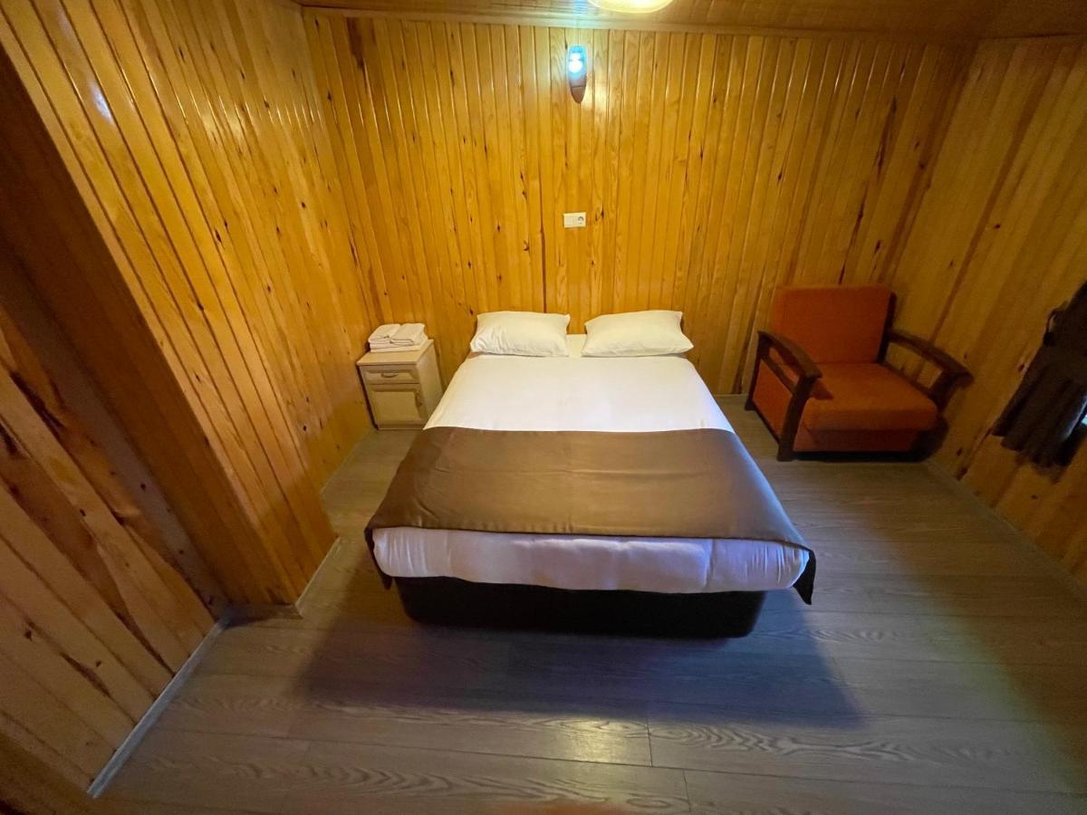Ozkan Otel 우준괼 외부 사진
