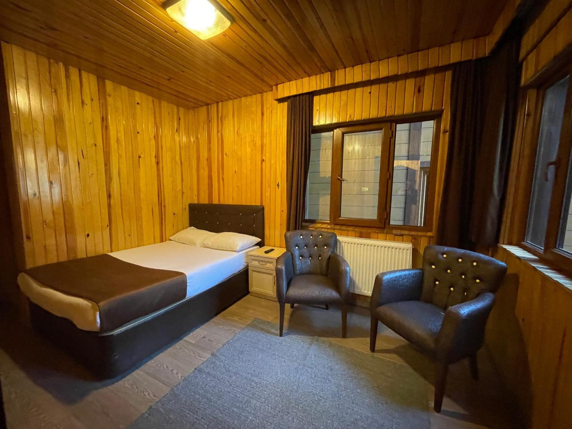 Ozkan Otel 우준괼 외부 사진