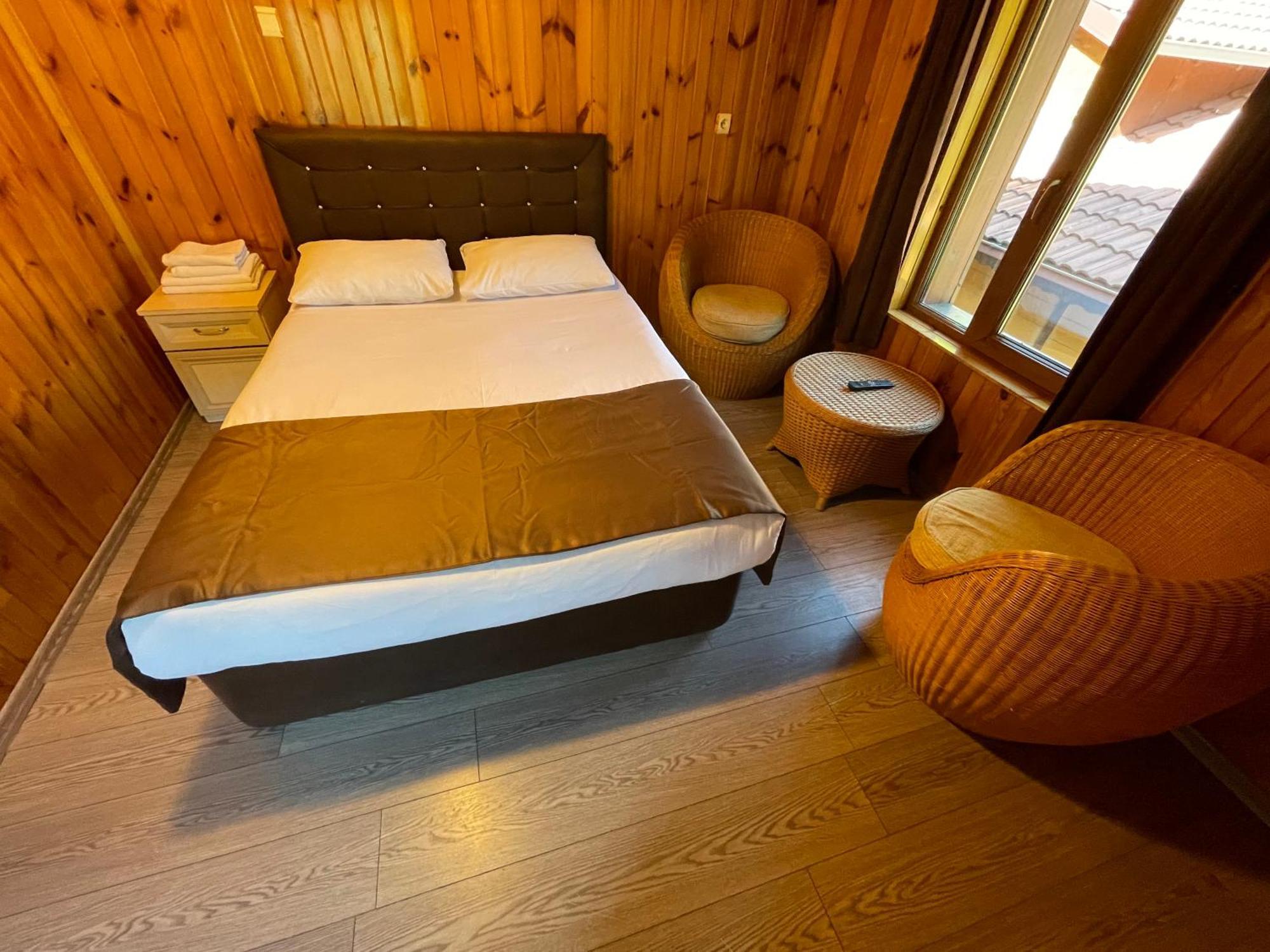 Ozkan Otel 우준괼 외부 사진