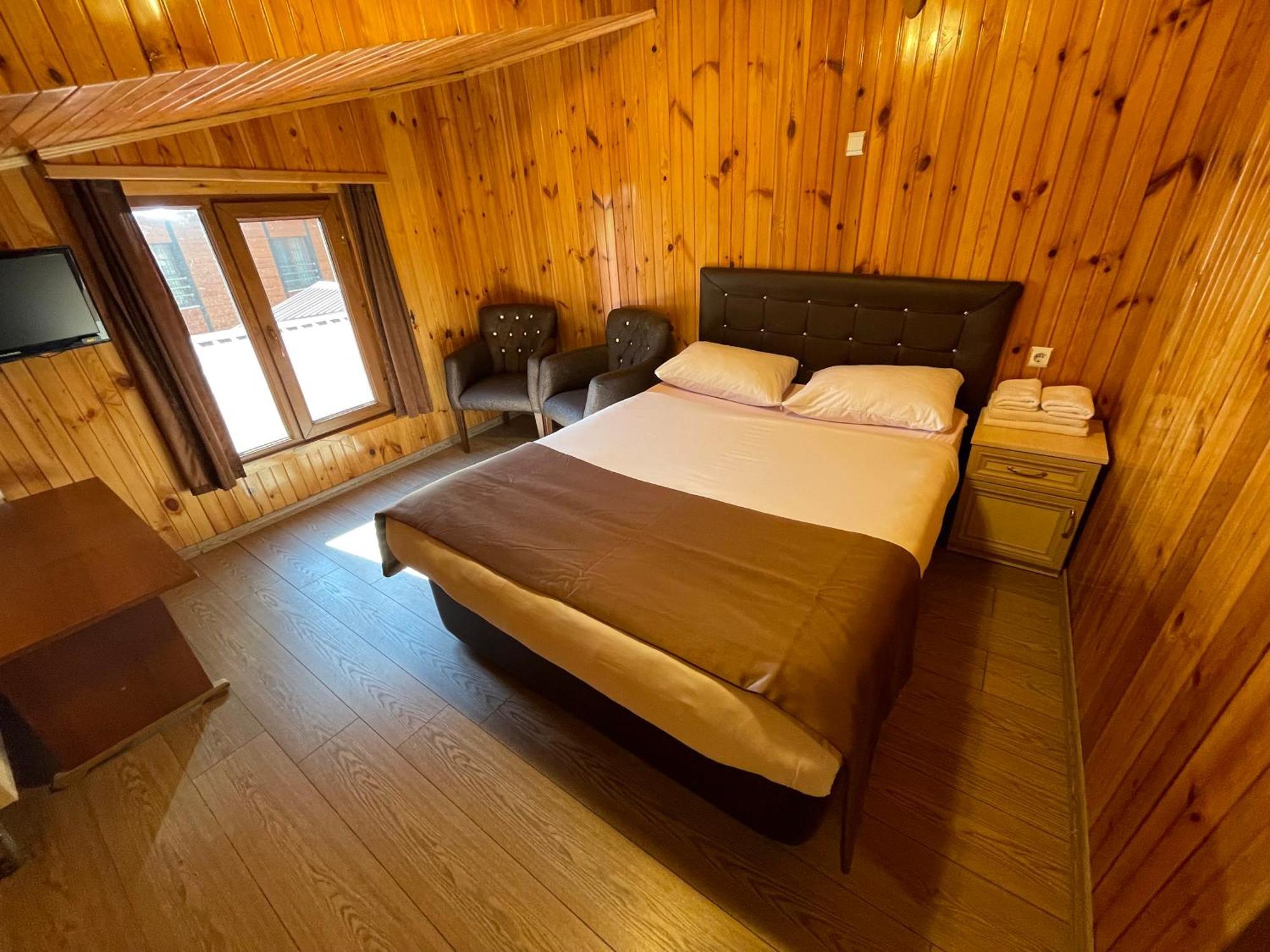 Ozkan Otel 우준괼 외부 사진