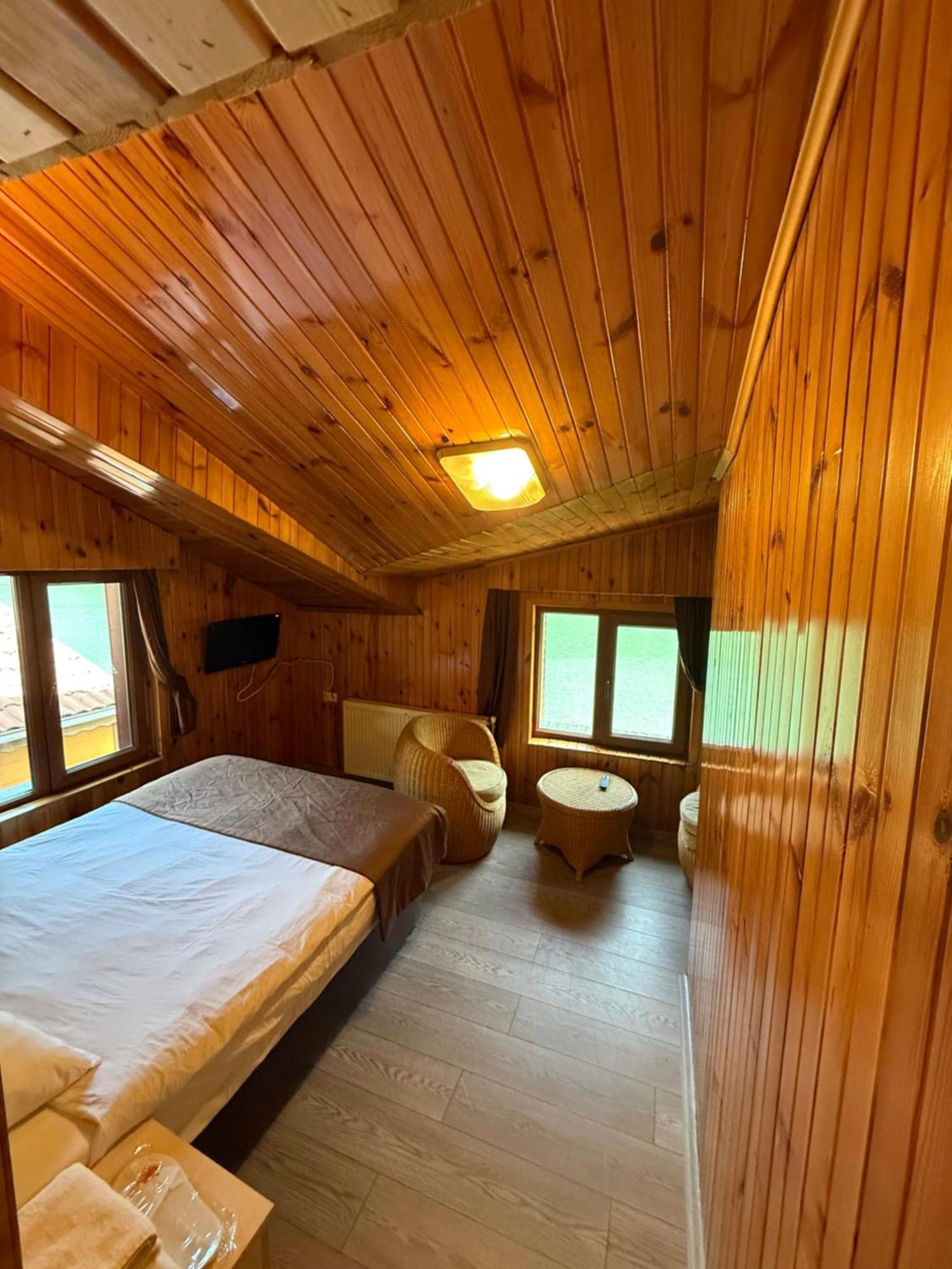 Ozkan Otel 우준괼 외부 사진